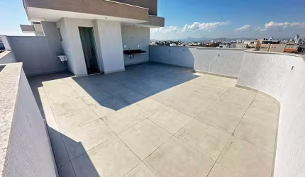 Cobertura para venda tem 120 metros quadrados com 3 quartos