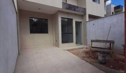 Casa para venda com 119 metros quadrados com 3 quartos em Santa Amélia - Belo Horizonte - MG