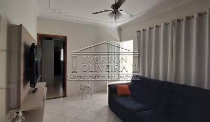 Casa com 2 quartos à venda no Jardim Flórida, Jacareí  por R$ 280.000