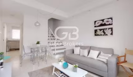 Casa em condomínio fechado com 2 quartos à venda no Jardim Jacinto, Jacareí  por R$ 261.000
