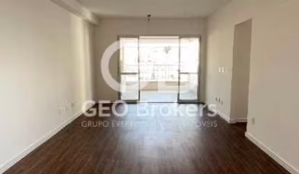 Apartamento com 3 quartos para alugar na Vila Formosa, Jacareí  por R$ 3.980