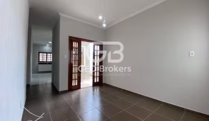 Casa com 3 quartos para alugar no Loteamento Villa Branca, Jacareí  por R$ 3.900