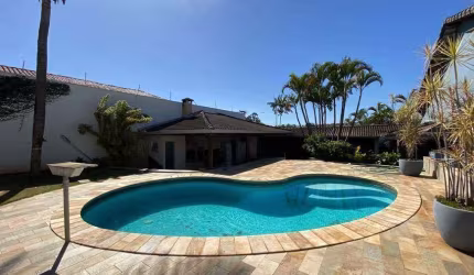 Casa à venda, 3 quartos, 1 suíte, 4 vagas, CIDADE JARDIM - Uberlândia/MG