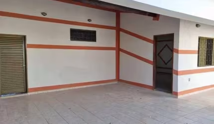 Casa à venda, 3 quartos, 1 suíte, Segismundo Pereira - Uberlândia/MG