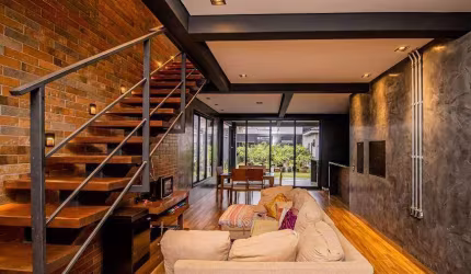 Casa à venda, 4 quartos, 2 suítes, 1 vaga, NOVO MUNDO - Uberlândia/MG