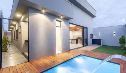 Casa à venda, 3 quartos, 3 suítes, 2 vagas, NOVO MUNDO - Uberlândia/MG