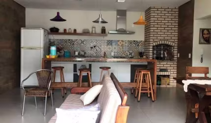 Casa à venda, 3 quartos, 1 suíte, 2 vagas, Presidente Roosevelt - Uberlândia/MG
