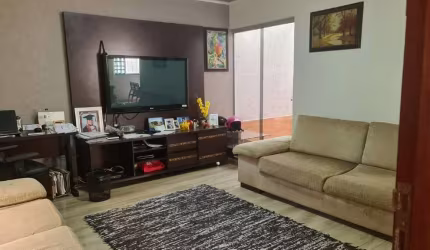 Casa à venda, 3 quartos, 1 suíte, 4 vagas, SANTA ROSA - Uberlândia/MG