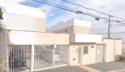 Casa à venda, 3 quartos, 1 suíte, 2 vagas, Vigilato Pereira - Uberlândia/MG