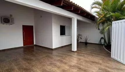 Casa à venda, 3 quartos, 1 suíte, 2 vagas, Jardim Karaíba - Uberlândia/MG