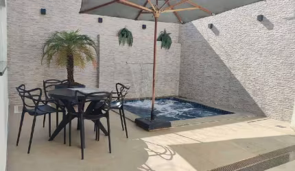 Casa à venda, 3 quartos, 1 suíte, 3 vagas, JARDIM EUROPA - Uberlândia/MG