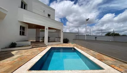 Casa à venda, 4 quartos, 4 suítes, 7 vagas, MORADA DA COLINA - Uberlândia/MG