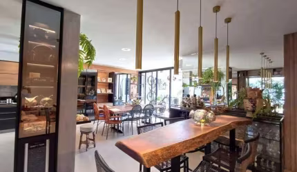 Casa à venda, 3 quartos, 3 suítes, 3 vagas, Jardim Karaíba - Uberlândia/MG