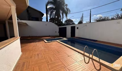 Casa à venda, 3 quartos, 2 suítes, 2 vagas, Jardim Karaíba - Uberlândia/MG