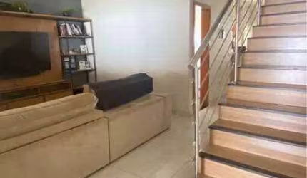 Casa à venda, 3 quartos, 1 suíte, 2 vagas, GRAND VILLE - Uberlândia/MG