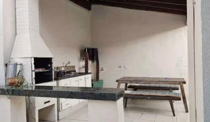 Casa à venda, 3 quartos, 2 suítes, 2 vagas, Osvaldo Rezende - Uberlândia/MG
