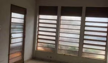 Casa à venda, 3 quartos, 1 suíte, 2 vagas, Centro - Uberlândia/MG