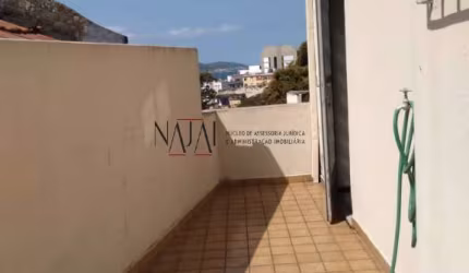 Vendo Casarão em Santa Teresa  - Ao lado da escadaria Selaron
