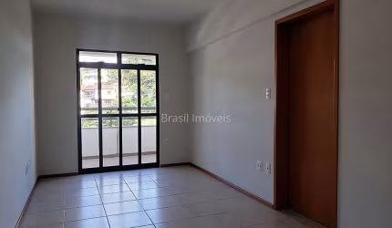 Aluguel de apartamento com 02 quartos com elevador e garagem na Rio Branco