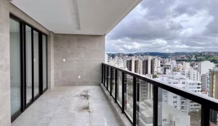 Cobertura com 05 quartos na Rua Tiradentes