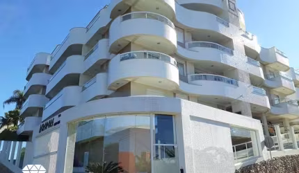 APARTAMENTO 3 QUARTOS A 150 METROS DA PRAIA DE QUATRO ILHAS.