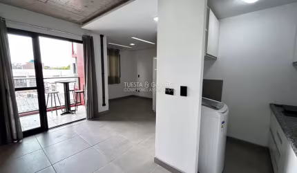 Apartamento com 1 quarto para alugar na Rua Francisco Nunes, 715, Rebouças, Curitiba, 33 m2 por R$ 2.400