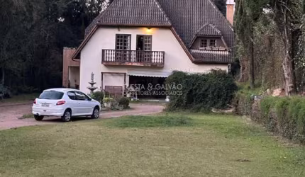 Casa com 4 quartos à venda na Rua Prodócimo Lago, 1242, Taboão, Curitiba, 660 m2 por R$ 1.980.000
