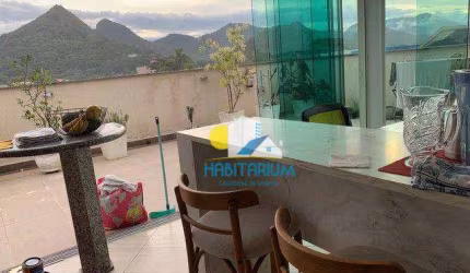Cobertura no Centro de Matinhos 4 quartos c suíte 2º andar sem vaga