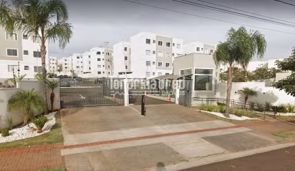 Apartamento no Cond. Lago Di Bienna: 02 Dormitórios, 01 Banheiro, Sala, Cozinha e 01 Vaga de Garage
