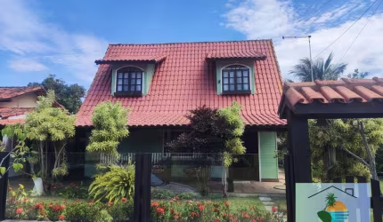 Chalé de madeira e alvenaria c/ Piscina em Praia Seca - Araruama-RJ