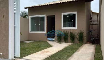 Casa com 2 dormitórios à venda por R$ 300.000,00 - Chácara Mariléa - Rio das Ostras/RJ