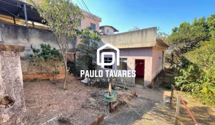 Casa a venda no bairro Marajó, Belo Horizonte/MG.