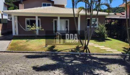 Casa 5 Quartos Florianópolis - SC - Sambaqui