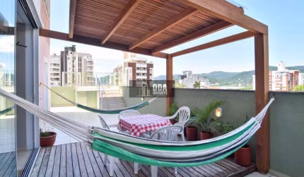 Apartamento a Venda em Florianópolis, bairro Agronômica
