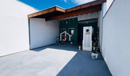 Casa com 2 quartos à venda na Rua Dez, Jardim do Lago I, Taubaté por R$ 320.000