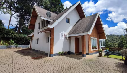 Casa em condomínio fechado com 3 quartos à venda na Bela Vista, Campos do Jordão  por R$ 1.750.000
