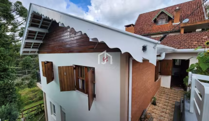 Casa com 5 quartos à venda na Vila Matilde, Campos do Jordão  por R$ 850.000