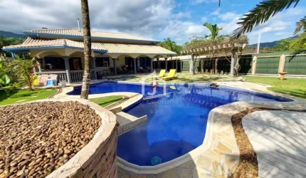 Casa em condomínio fechado com 7 quartos à venda no Praia Dura, Ubatuba  por R$ 12.000.000