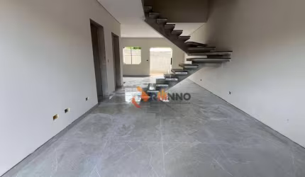 Sobrado com 3 quartos, 1 suíte em Quatro Barras.