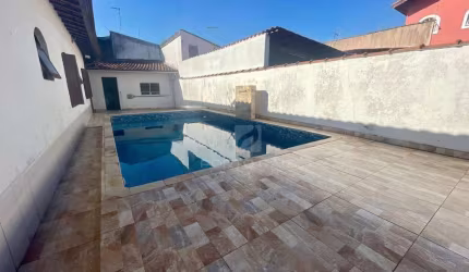 Casa com 3 dormitórios à venda, 184 m² por R$ 650.000 - Jardim Suarão - Praia - Itanhaém/SP