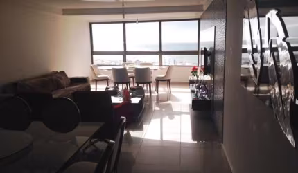 Belíssimo apartamento em Miramar com 189m2