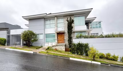SOBRADO COM 4 SUITES SENDO 1 MASTER PARQUE ESPLANADA - RESIDENCIAL