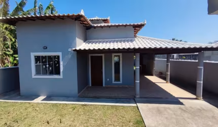 Casa para Venda em Saquarema, Jaconé, 2 dormitórios, 1 suíte, 2 banheiros, 3 vagas