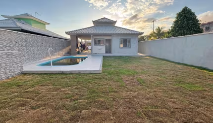 Casa para Venda em Saquarema, Jaconé, 2 dormitórios, 1 suíte, 2 banheiros, 2 vagas
