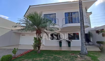 CONDOMINIO GRAMADO II - SOBRADO ALTO PADRÃO COM PISCINA E ESPAÇO GOURMET