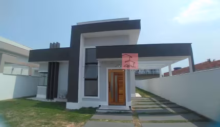 Casa com 3 quartos à venda na Rua Sessenta e Sete, Jardim Atlântico Leste (Itaipuaçu), Maricá, 200 m2 por R$ 750.000