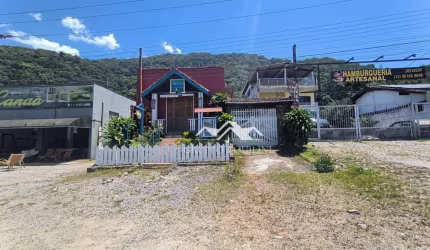 Casa com 3 dormitórios à venda, 215 m² por R$ 1.850.000,00 - Pereque  Mirim - Ubatuba/SP