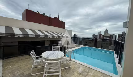 Cobertura na Graça  com 4 quartos e 3 suítes, 342m² à venda por R$ 2.300.000,00
