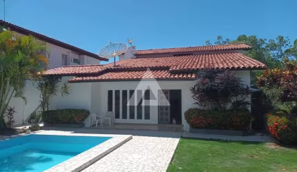 Casa no Itaigara PORTEIRA FECHADA com 5 quartos e 1 suíte, 498m² à venda por R$ 2.500.000,00
