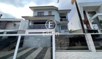 Casa em Pedra Branca, Palhoça/SC